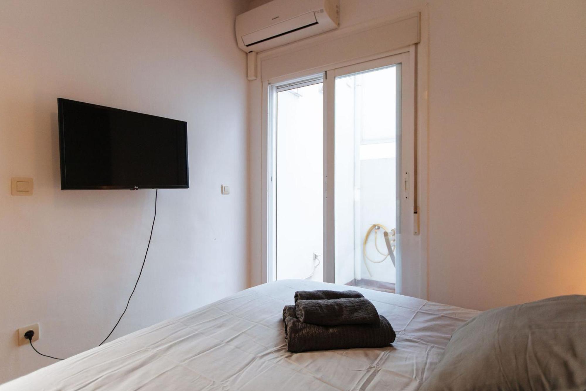 Casa Riad Met Prive Patio Малага Экстерьер фото